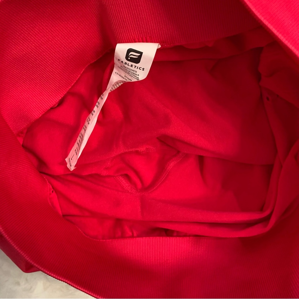 Fabletics Luciano Hot Pink Laser Cut out Crop Leggings 22” Large Activewear - Picture 10 of 15